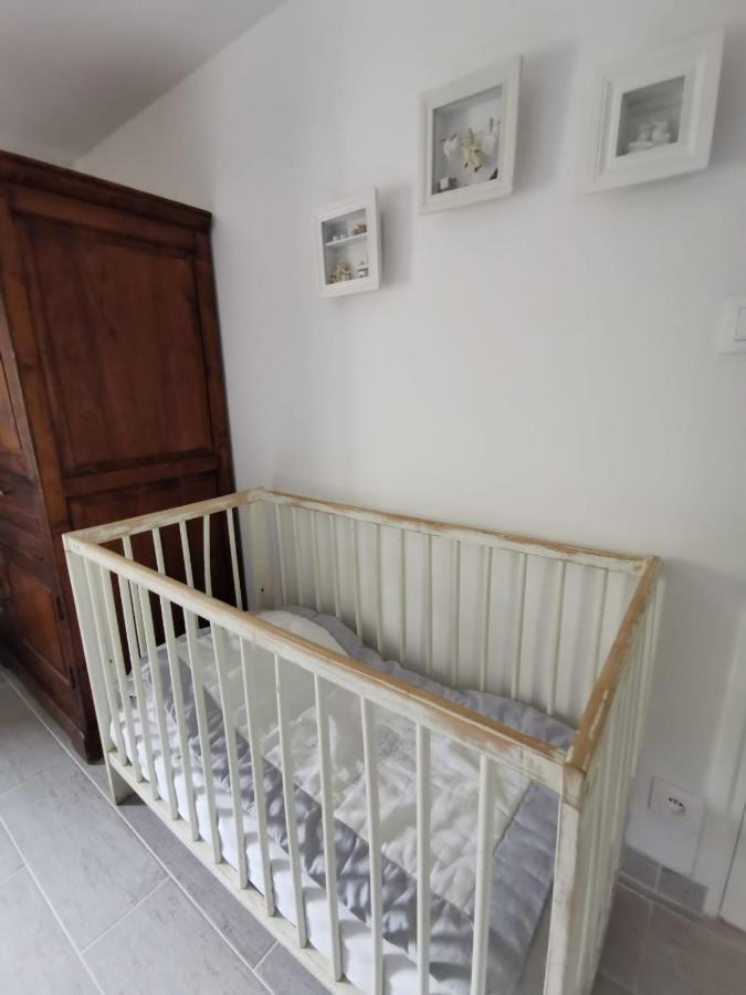 Les Chambres De Capucine Carcagny Dış mekan fotoğraf